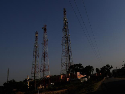 Govt to remain tough on service quality issues of telcos